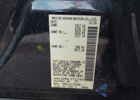 2017 Nissan Altima 2.5 Sv z USA, uszkodzony, nr VIN 1N4AL3AP0HC171744